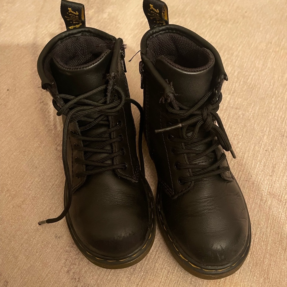 Kids Dr Marten (unisex)